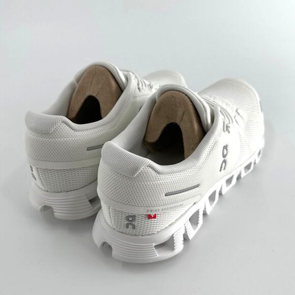 On Women's Cloud 5 Waterproof Shoes Size 7.5 - Picture 6 of 15